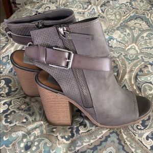 Brand new, peep toe, open heel shoes, size 9.5.